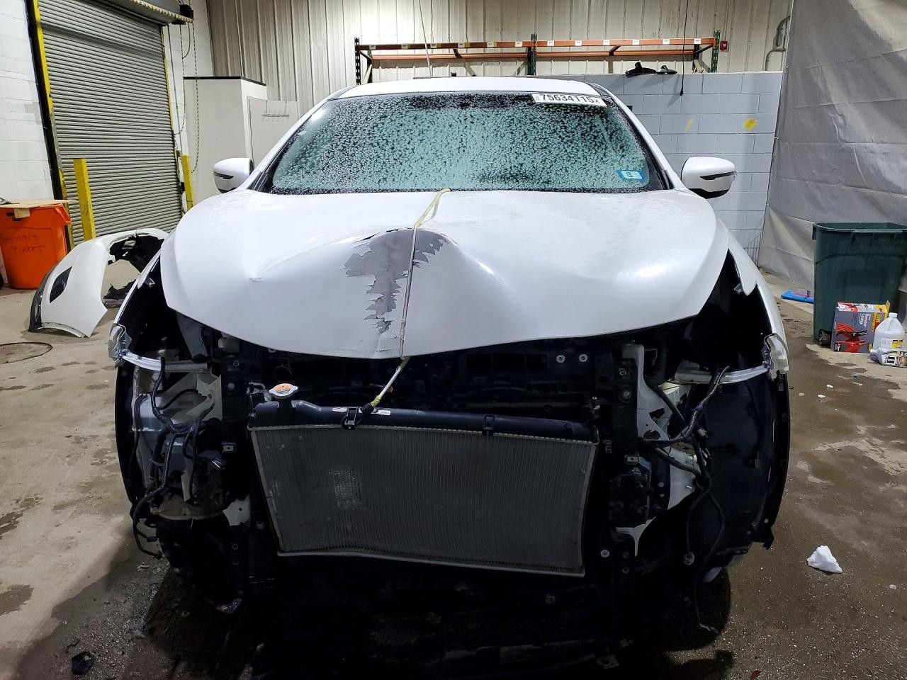 https://f005.backblazeb2.com/file/img-partshotlines-com/Inventory/NE93/Vehicle/26739_05.jpg