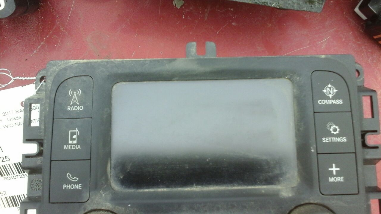 https://f005.backblazeb2.com/file/img-partshotlines-com/Inventory/NJ5/Inventory/1072318_02.jpg