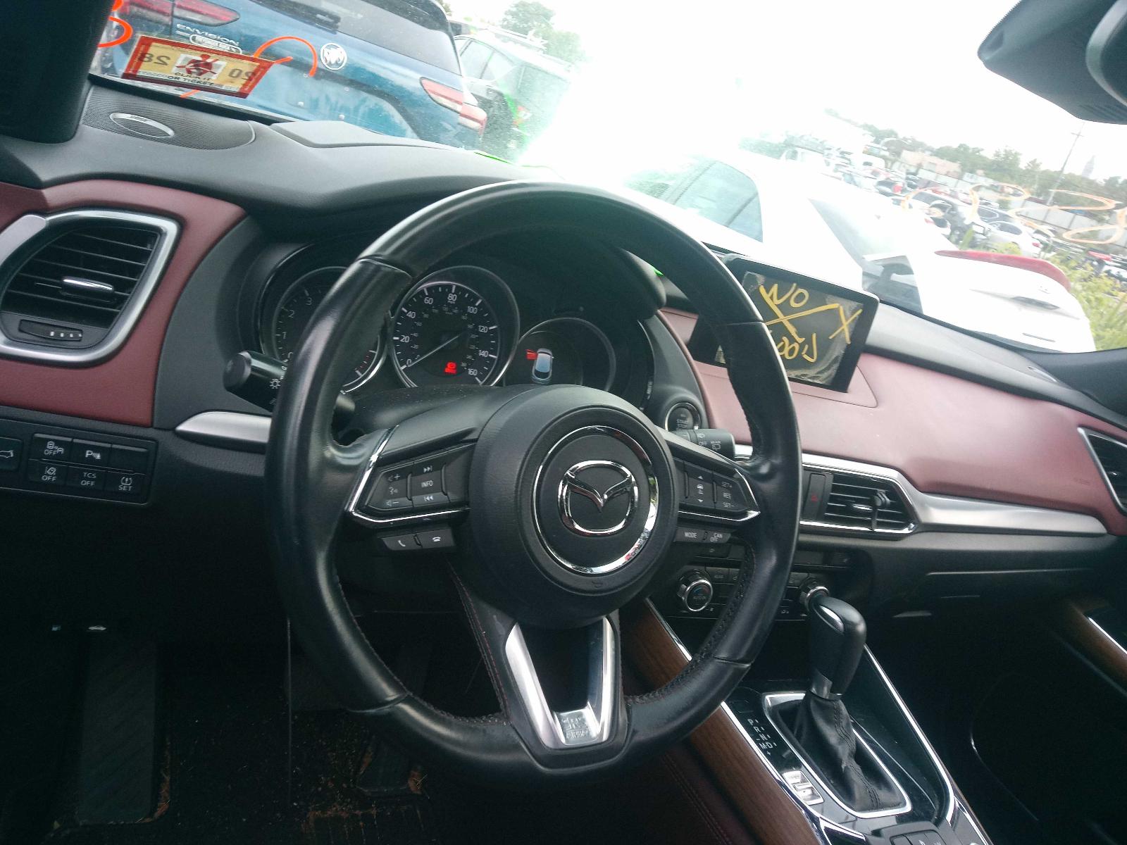 d/b/c/e/i/f/ca22b60f-42fe-48de-9dd9-b2eb21deda63.jpg