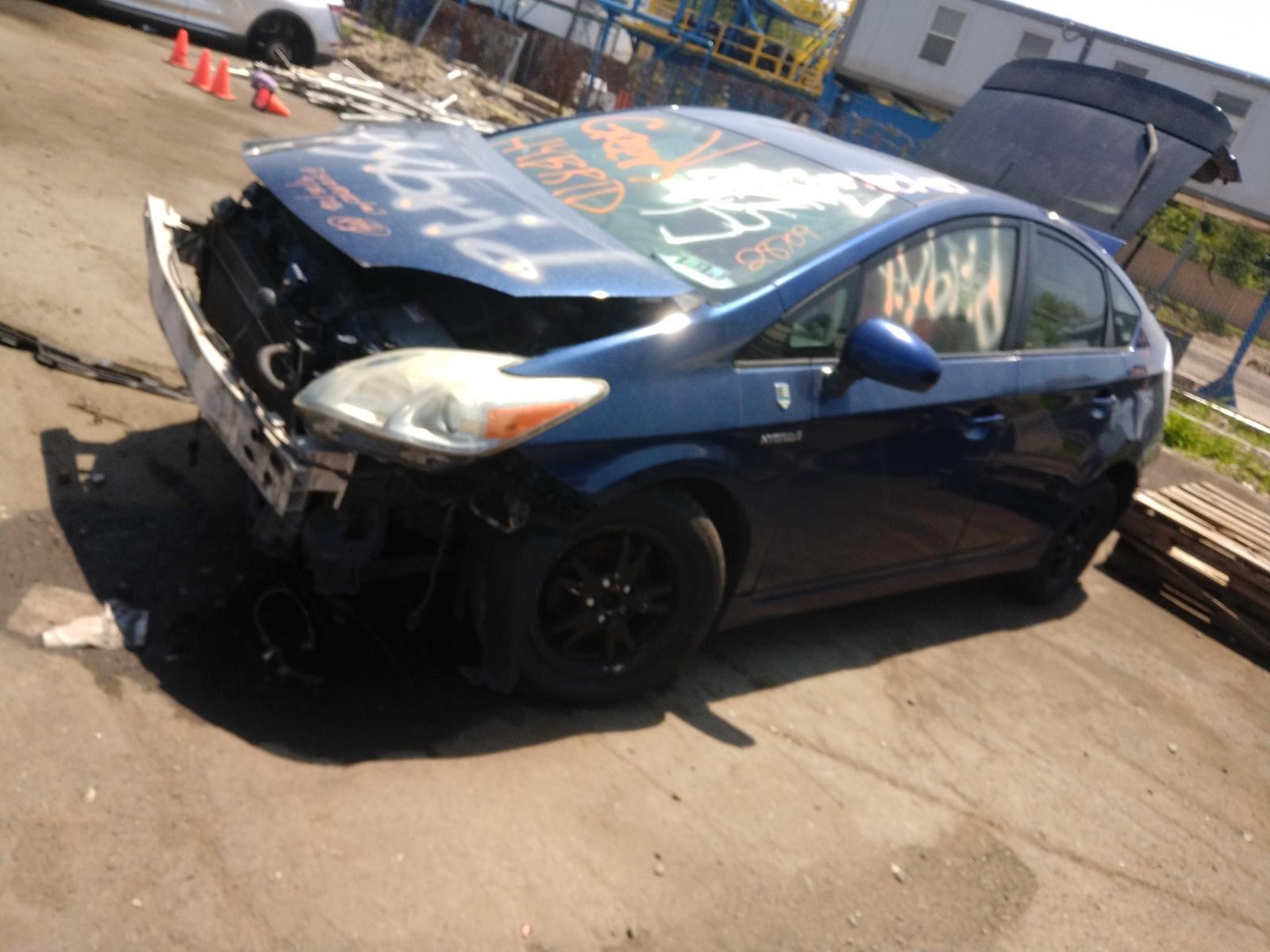 d/b/c/i/b/f/1e3274cb-8ad4-4f81-8377-03029b0c6563.jpg