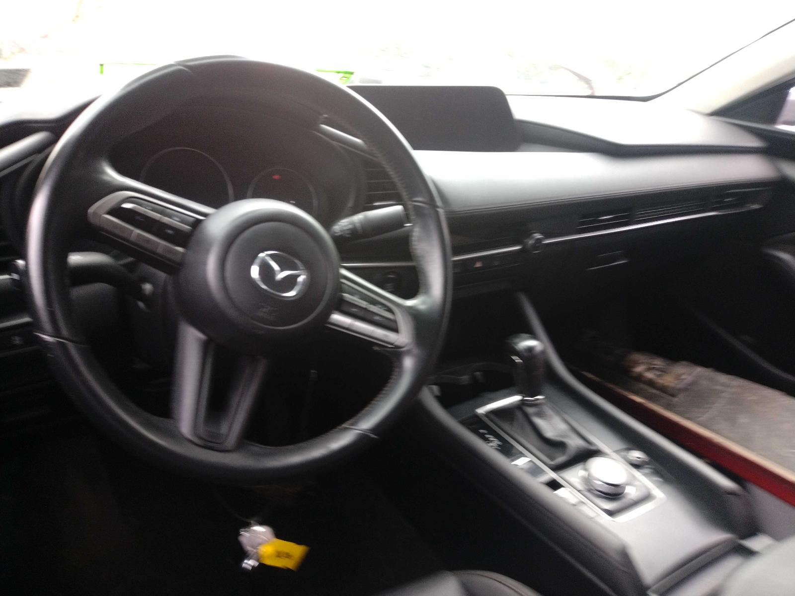 d/b/e/e/j/g/63ee994c-d169-47b3-9109-b3cc3439d6c6.jpg