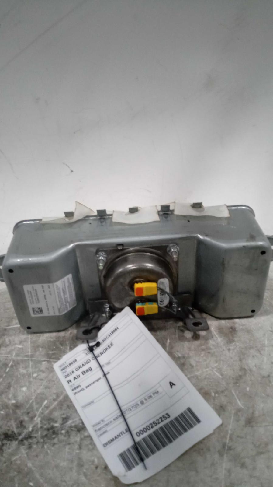 e/i/j/c/c/a/aa1a42ba-f6a1-4857-a8d2-6feb7f752b73.jpg