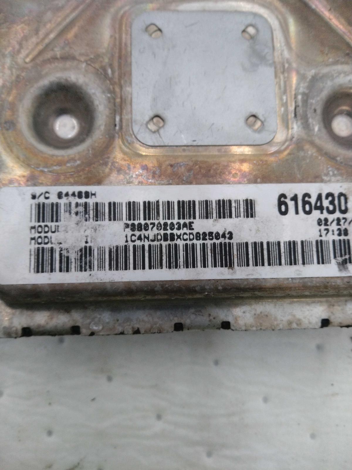 g/c/b/i/e/g/b317234b-ec17-45f6-acfc-6b35217b4654.jpg