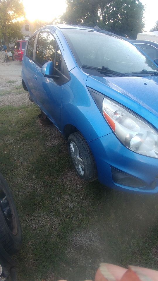 https://f005.backblazeb2.com/file/img-partshotlines-com/Inventory/OK12/Vehicle/1268_03.jpg