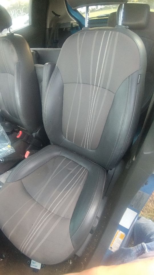 https://f005.backblazeb2.com/file/img-partshotlines-com/Inventory/OK12/Vehicle/1268_11.jpg
