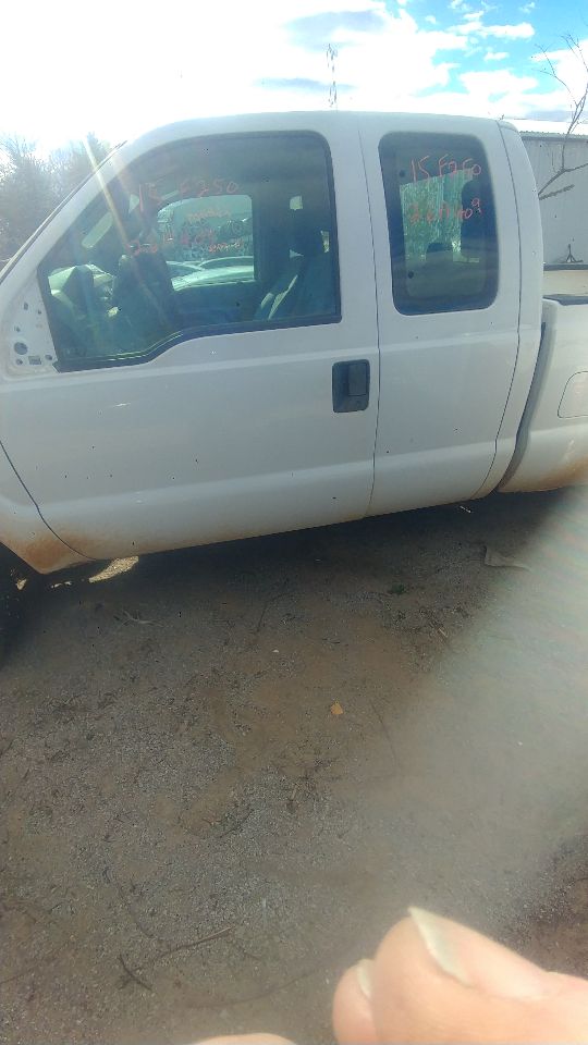 https://f005.backblazeb2.com/file/img-partshotlines-com/Inventory/OK12/Vehicle/1302_06.jpg