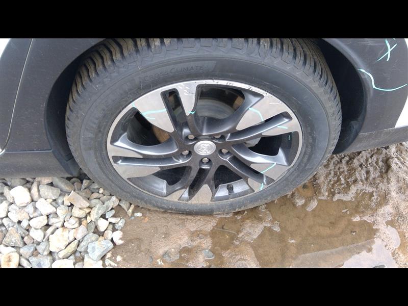 https://f005.backblazeb2.com/file/img-partshotlines-com/Inventory/OK13/Vehicle/13696_10.jpg