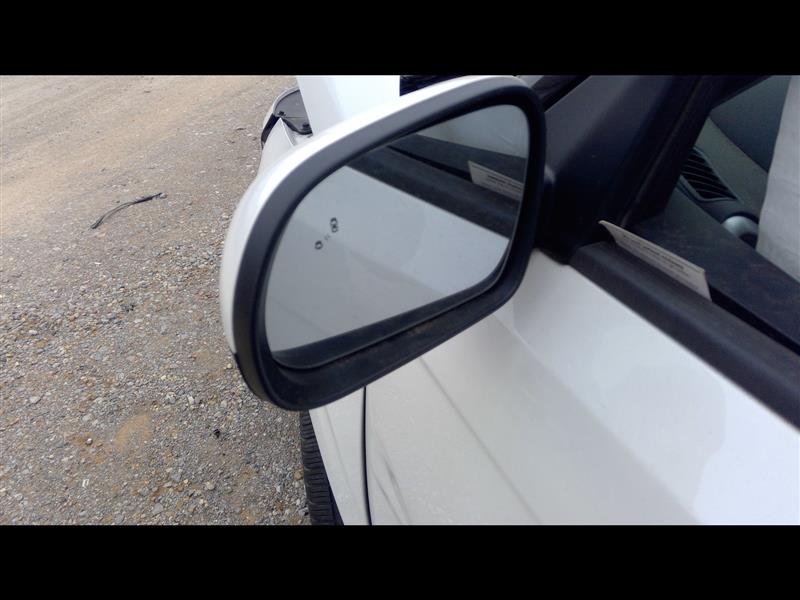 https://f005.backblazeb2.com/file/img-partshotlines-com/Inventory/OK13/Vehicle/13877_07.jpg