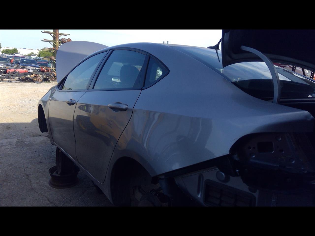 https://f005.backblazeb2.com/file/img-partshotlines-com/Inventory/OK13/Vehicle/13884_01.jpg