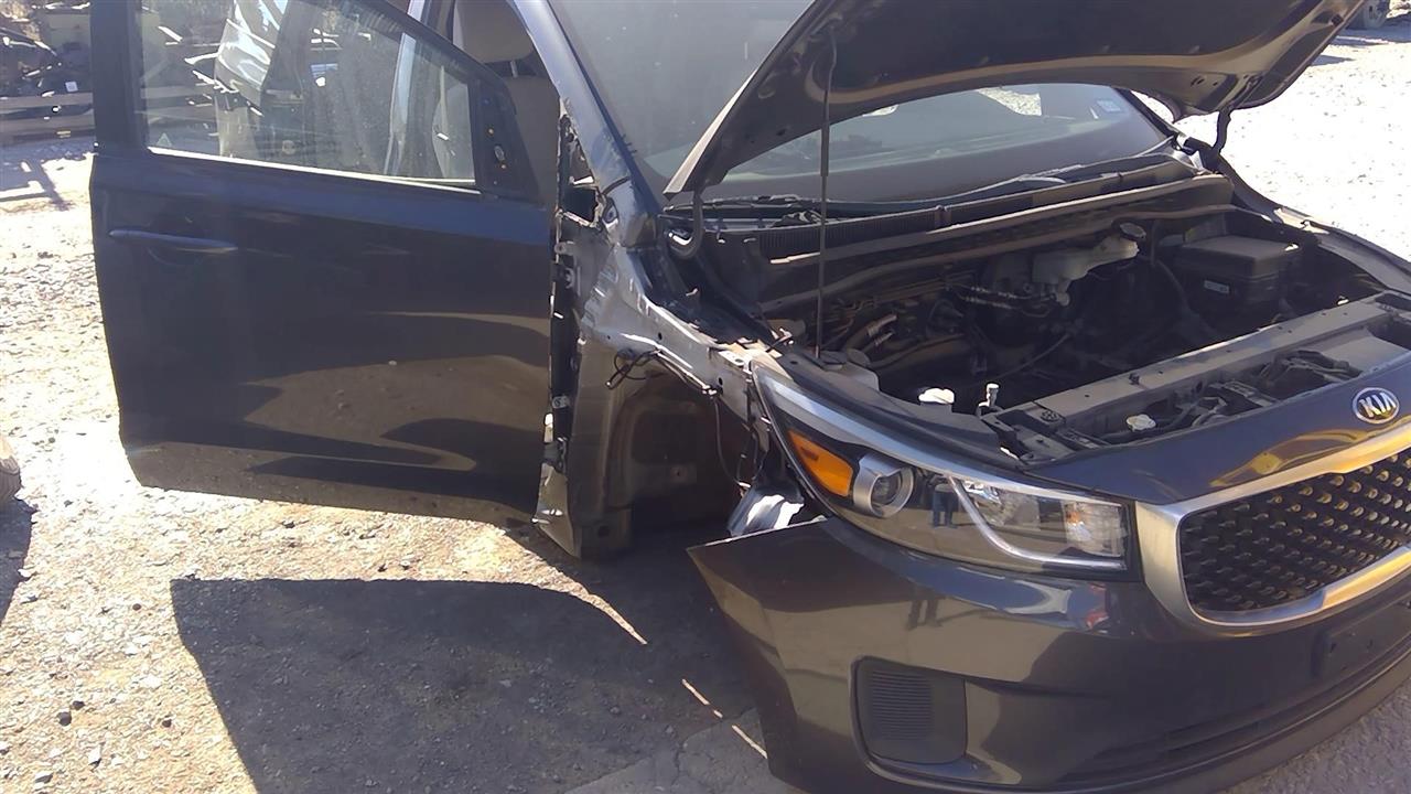 https://f005.backblazeb2.com/file/img-partshotlines-com/Inventory/OK13/Vehicle/16006_01.jpg