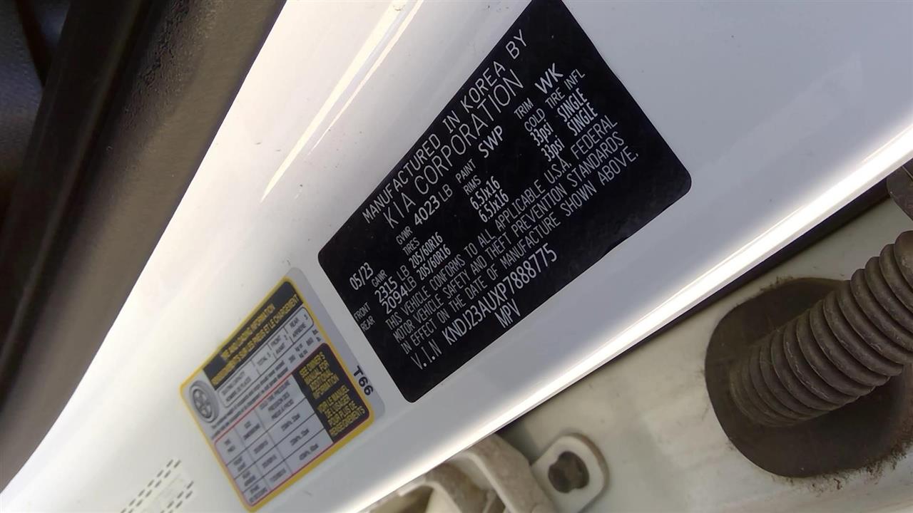 https://f005.backblazeb2.com/file/img-partshotlines-com/Inventory/OK13/Vehicle/16150_07.jpg