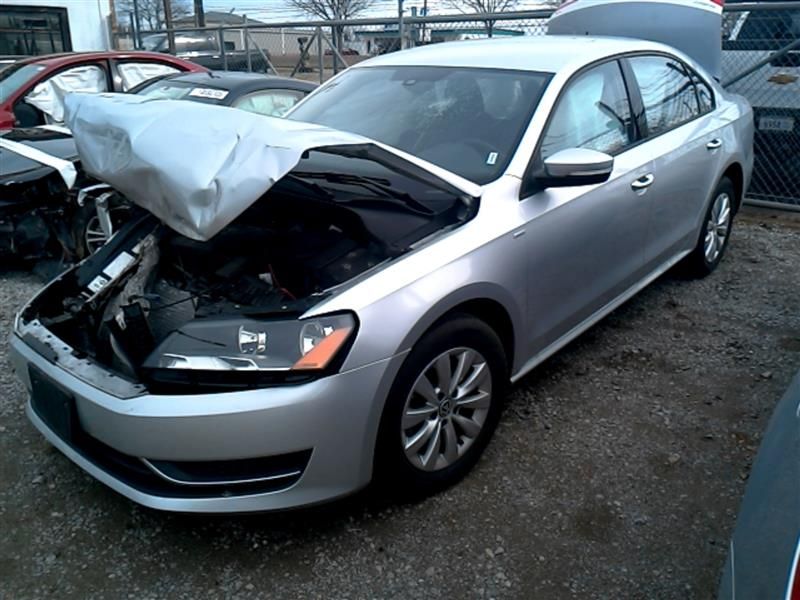 https://f005.backblazeb2.com/file/img-partshotlines-com/Inventory/OK13/Vehicle/8537_01.jpg