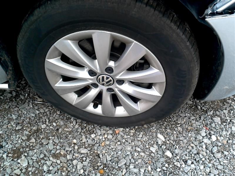 https://f005.backblazeb2.com/file/img-partshotlines-com/Inventory/OK13/Vehicle/8537_05.jpg