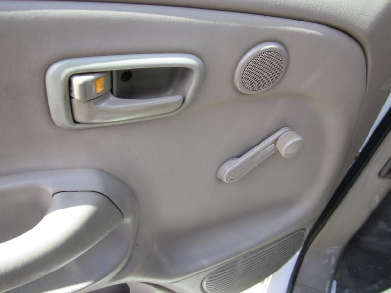 https://f005.backblazeb2.com/file/img-partshotlines-com/Inventory/OK19/Vehicle/10933_10.jpg