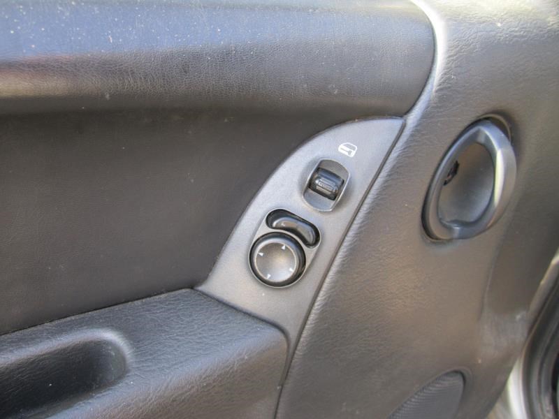 https://f005.backblazeb2.com/file/img-partshotlines-com/Inventory/OK19/Vehicle/11384_08.jpg