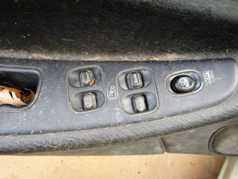 https://f005.backblazeb2.com/file/img-partshotlines-com/Inventory/OK19/Vehicle/11575_10.jpg