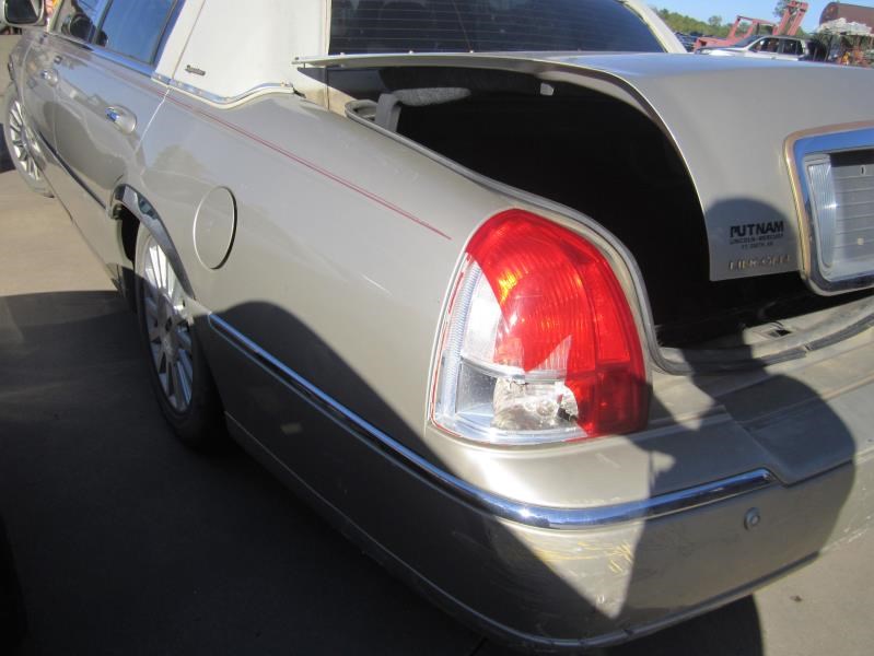 https://f005.backblazeb2.com/file/img-partshotlines-com/Inventory/OK19/Vehicle/11948_07.jpg
