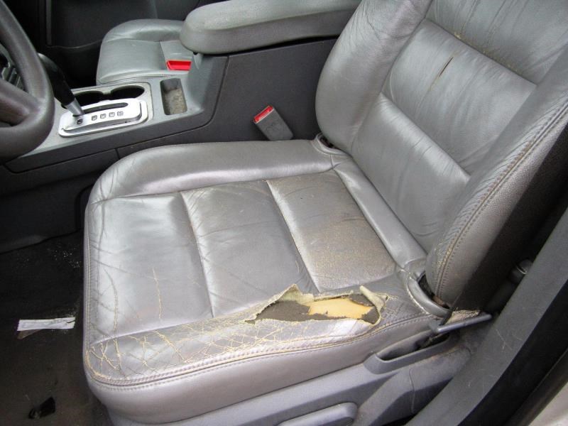 https://f005.backblazeb2.com/file/img-partshotlines-com/Inventory/OK19/Vehicle/12038_09.jpg