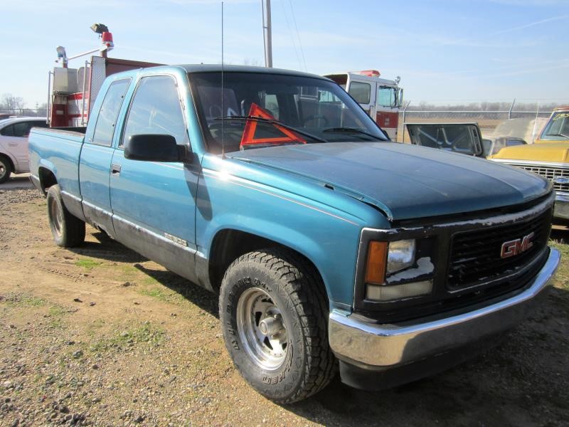 https://f005.backblazeb2.com/file/img-partshotlines-com/Inventory/OK19/Vehicle/12644_02.jpg