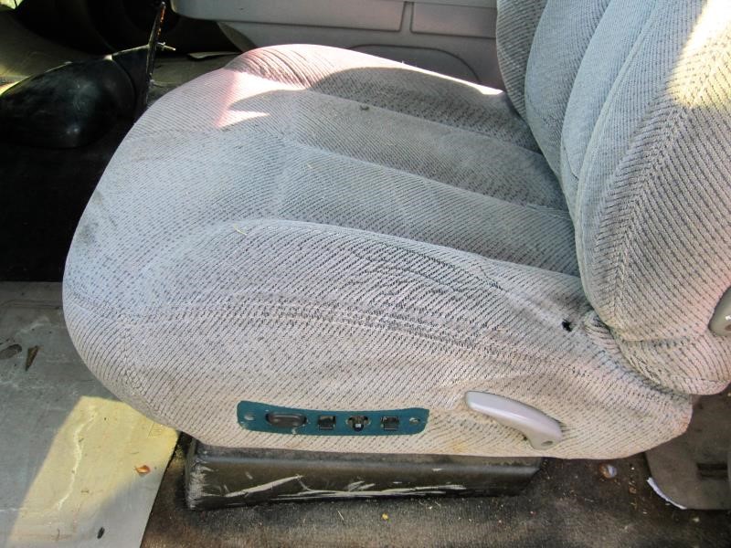 https://f005.backblazeb2.com/file/img-partshotlines-com/Inventory/OK19/Vehicle/12644_11.jpg