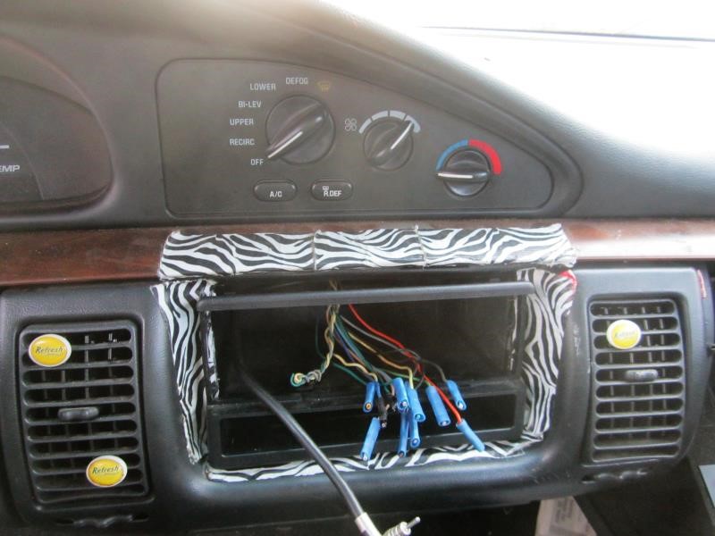 https://f005.backblazeb2.com/file/img-partshotlines-com/Inventory/OK19/Vehicle/12949_10.jpg