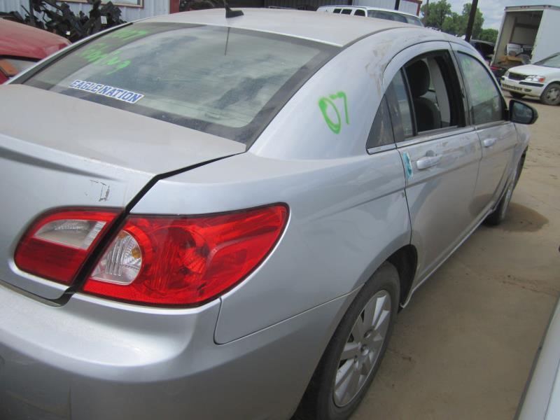 https://f005.backblazeb2.com/file/img-partshotlines-com/Inventory/OK19/Vehicle/13668_06.jpg
