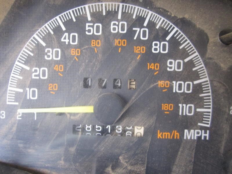 https://f005.backblazeb2.com/file/img-partshotlines-com/Inventory/OK19/Vehicle/14936_12.jpg