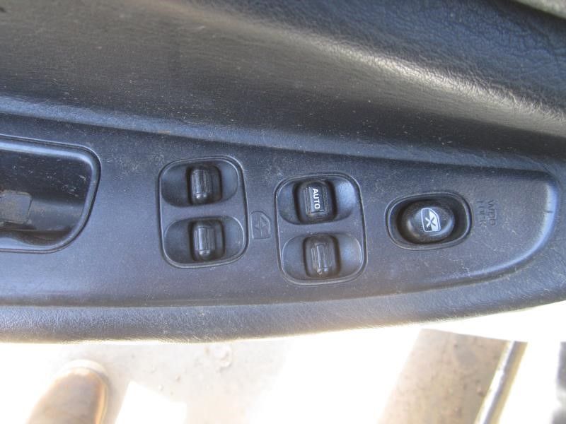 https://f005.backblazeb2.com/file/img-partshotlines-com/Inventory/OK19/Vehicle/15246_09.jpg