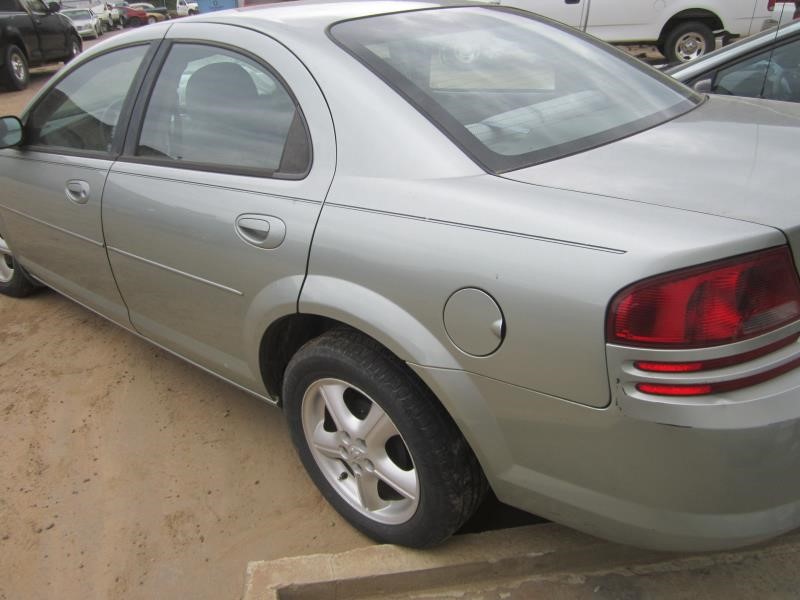 https://f005.backblazeb2.com/file/img-partshotlines-com/Inventory/OK19/Vehicle/15519_04.jpg