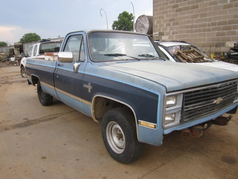 https://f005.backblazeb2.com/file/img-partshotlines-com/Inventory/OK19/Vehicle/15706_02.jpg