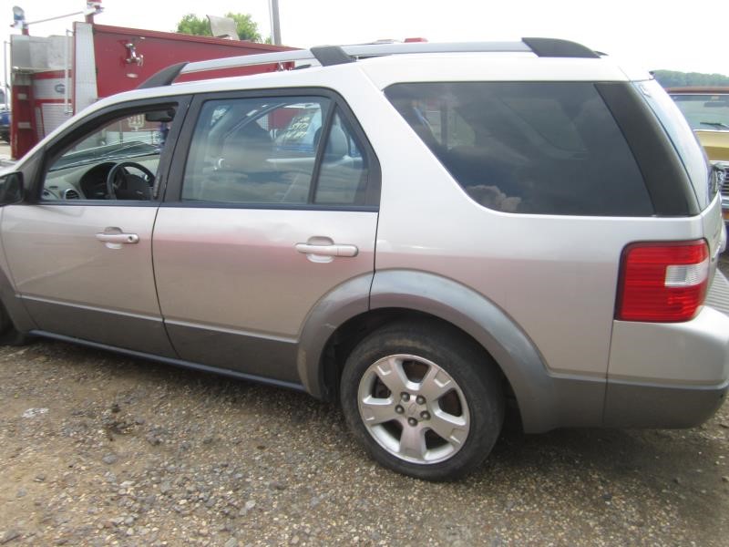 https://f005.backblazeb2.com/file/img-partshotlines-com/Inventory/OK19/Vehicle/15713_04.jpg