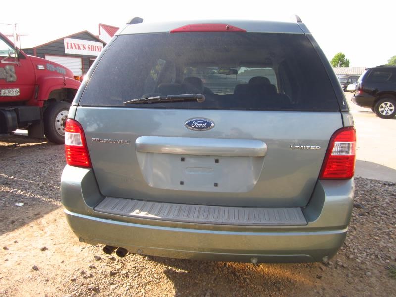 https://f005.backblazeb2.com/file/img-partshotlines-com/Inventory/OK19/Vehicle/15821_05.jpg