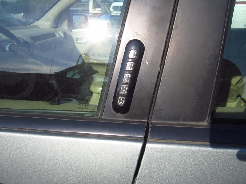 https://f005.backblazeb2.com/file/img-partshotlines-com/Inventory/OK19/Vehicle/15821_09.jpg