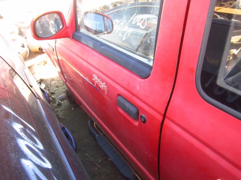 https://f005.backblazeb2.com/file/img-partshotlines-com/Inventory/OK19/Vehicle/15834_09.jpg