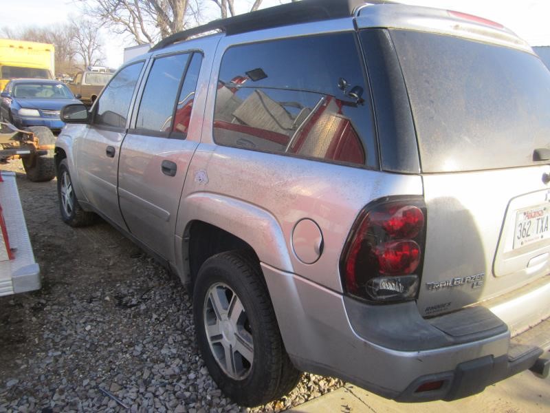 https://f005.backblazeb2.com/file/img-partshotlines-com/Inventory/OK19/Vehicle/16766_04.jpg