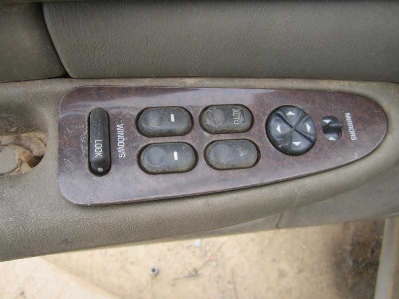 https://f005.backblazeb2.com/file/img-partshotlines-com/Inventory/OK19/Vehicle/16840_08.jpg