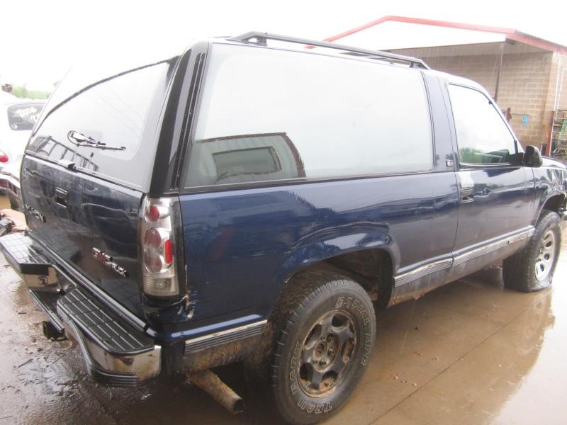 https://f005.backblazeb2.com/file/img-partshotlines-com/Inventory/OK19/Vehicle/17151_04.jpg