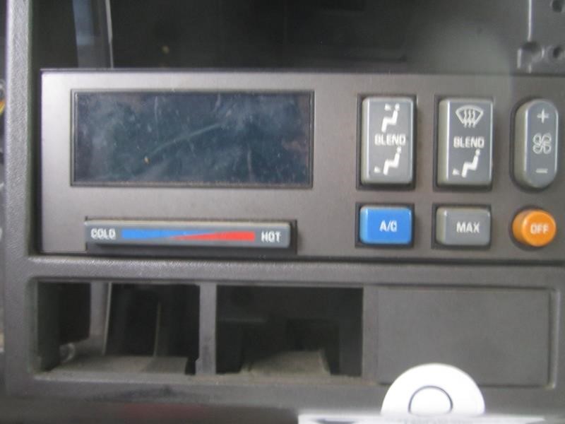 https://f005.backblazeb2.com/file/img-partshotlines-com/Inventory/OK19/Vehicle/17151_11.jpg