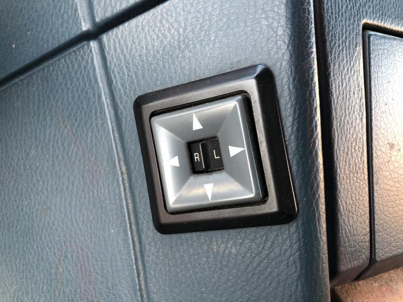 https://f005.backblazeb2.com/file/img-partshotlines-com/Inventory/OK19/Vehicle/18205_13.jpg