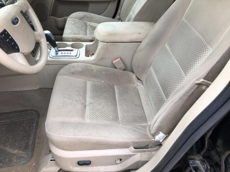 https://f005.backblazeb2.com/file/img-partshotlines-com/Inventory/OK19/Vehicle/18254_12.jpg