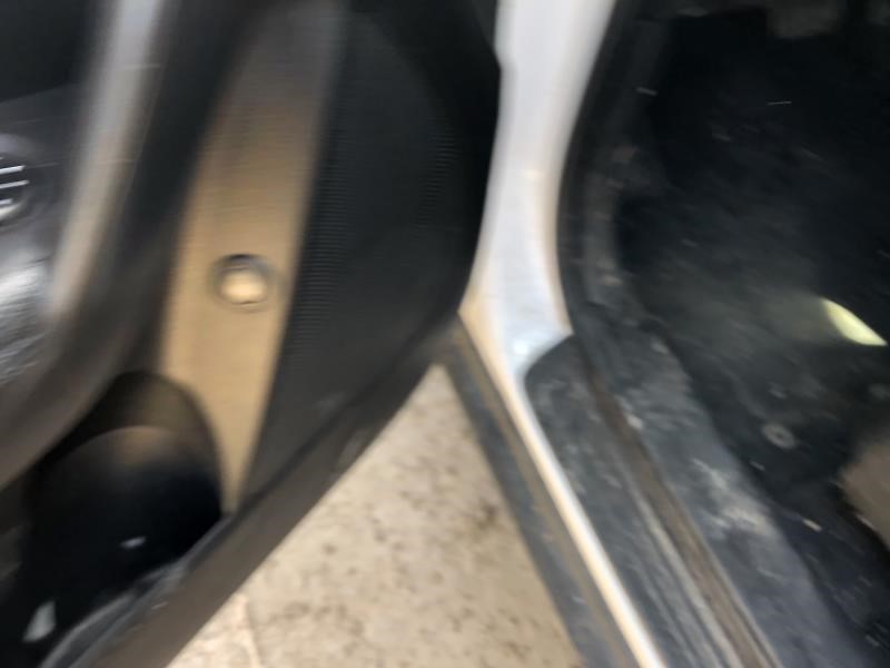 https://f005.backblazeb2.com/file/img-partshotlines-com/Inventory/OK19/Vehicle/18505_12.jpg