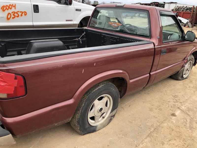 https://f005.backblazeb2.com/file/img-partshotlines-com/Inventory/OK19/Vehicle/18584_07.jpg