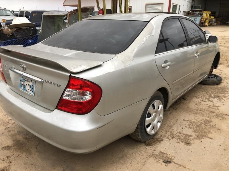 https://f005.backblazeb2.com/file/img-partshotlines-com/Inventory/OK19/Vehicle/18637_09.jpg