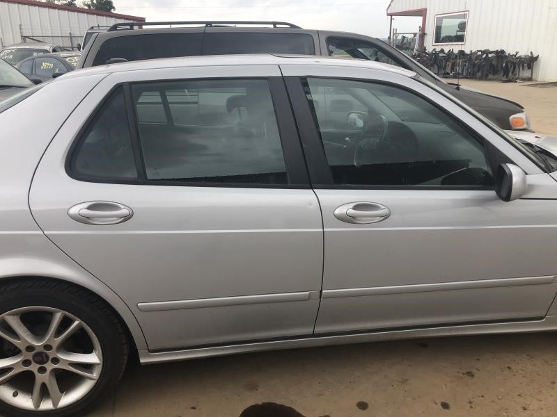 https://f005.backblazeb2.com/file/img-partshotlines-com/Inventory/OK19/Vehicle/19092_08.jpg