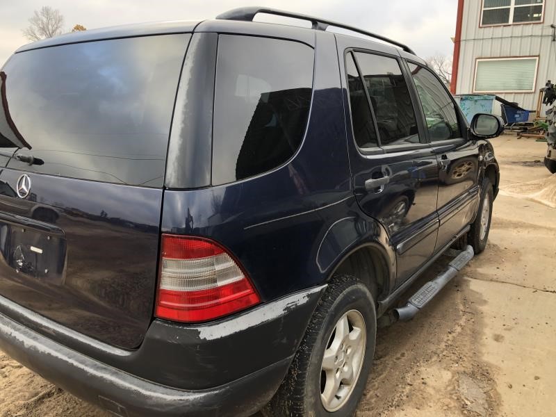 https://f005.backblazeb2.com/file/img-partshotlines-com/Inventory/OK19/Vehicle/20090_10.jpg