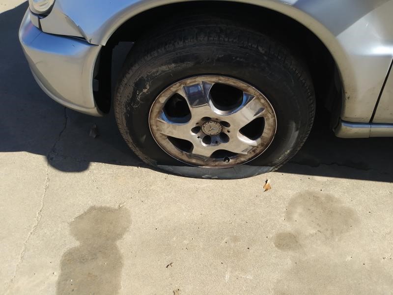 https://f005.backblazeb2.com/file/img-partshotlines-com/Inventory/OK19/Vehicle/20349_11.jpg