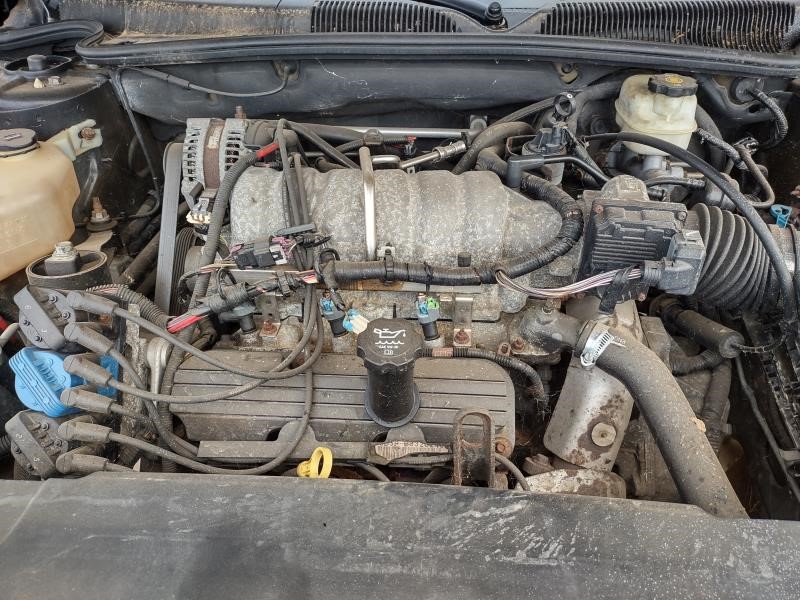 https://f005.backblazeb2.com/file/img-partshotlines-com/Inventory/OK19/Vehicle/21621_02.jpg