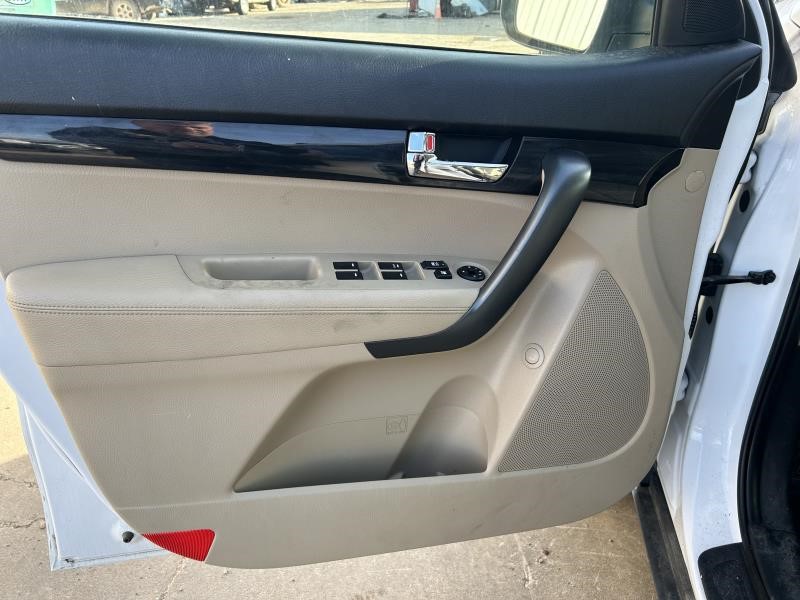 https://f005.backblazeb2.com/file/img-partshotlines-com/Inventory/OK19/Vehicle/23360_12.jpg