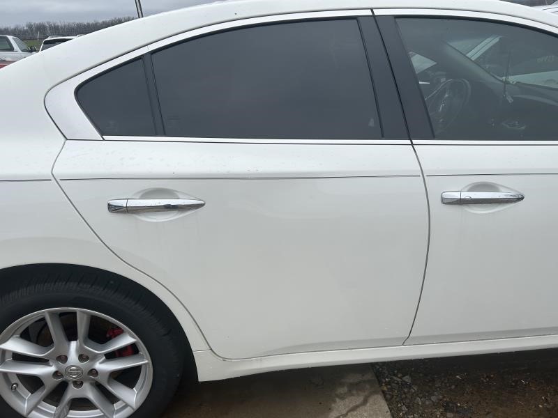 https://f005.backblazeb2.com/file/img-partshotlines-com/Inventory/OK19/Vehicle/23622_11.jpg