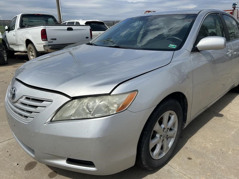 https://f005.backblazeb2.com/file/img-partshotlines-com/Inventory/OK19/Vehicle/23730_03.jpg